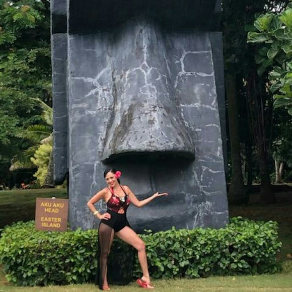 Romper - Picture 4 of 5